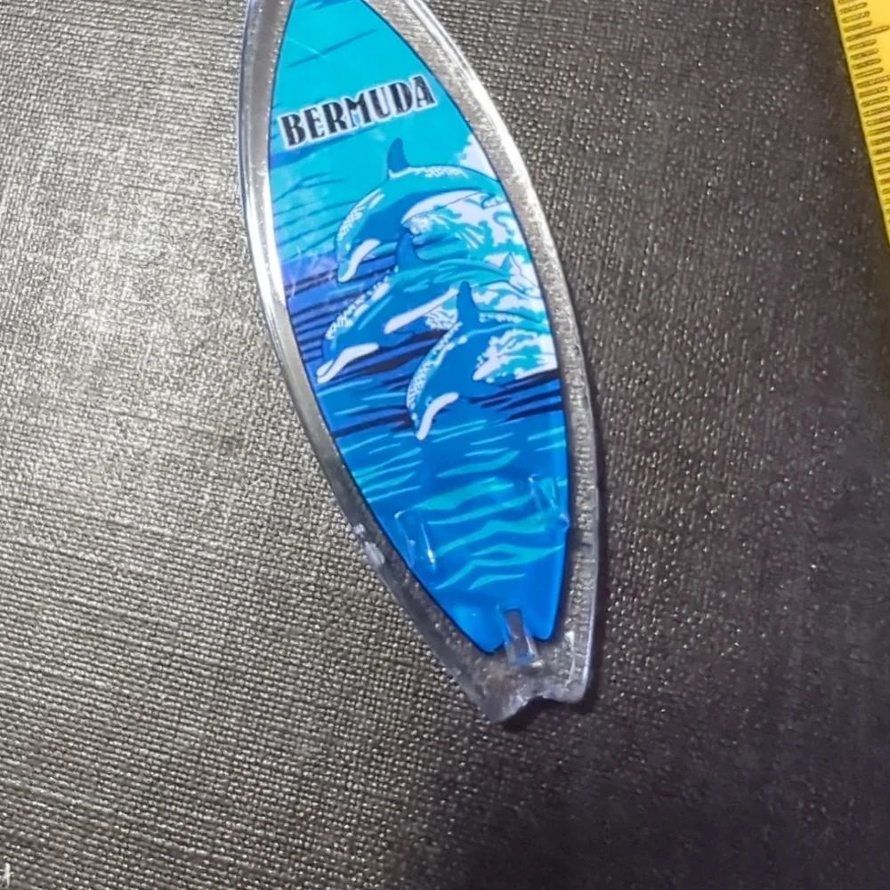 Bermuda Dolphins Surfboard Keychain/Key Ring NWOT